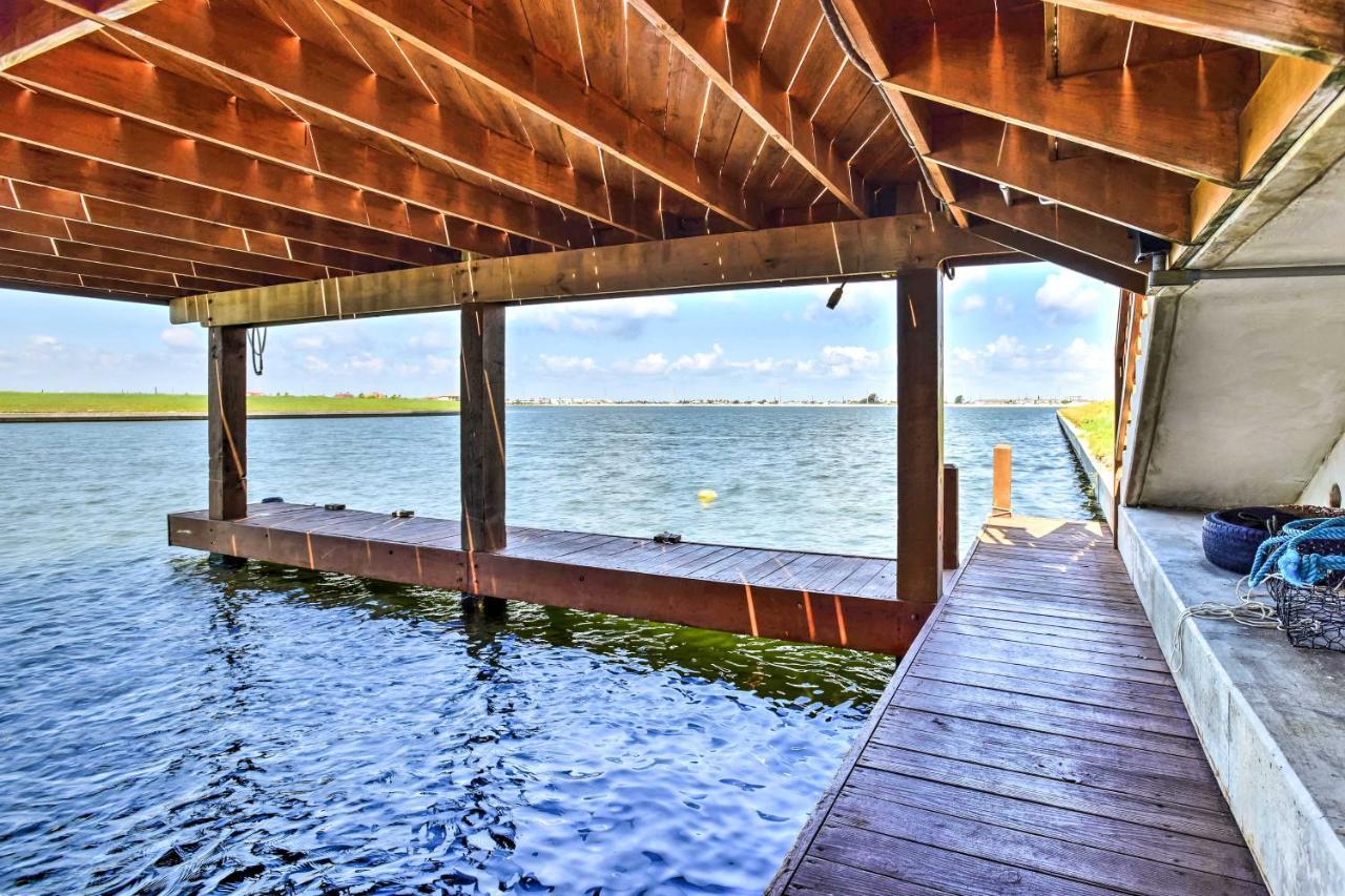 Waterfront Corpus Christi Townhome With Pool And Dock! Luaran gambar